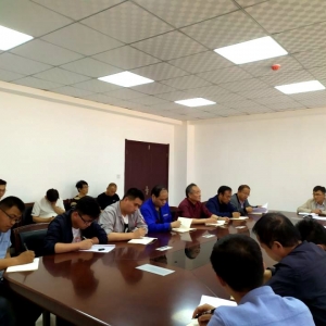 �V�I(y��)��˾�_(k��i)չ����(qi��ng)�h������(y��n)�o(j��)�����ٰl(f��)չ����(zhu��n)�}�W(xu��)��(x��)